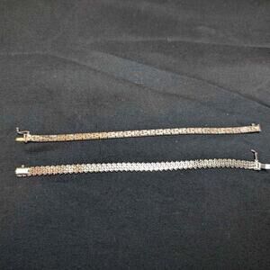 Lot of (2) Amazing Vintage Italy 925 Sterling Silver Women Bangle Bracelet